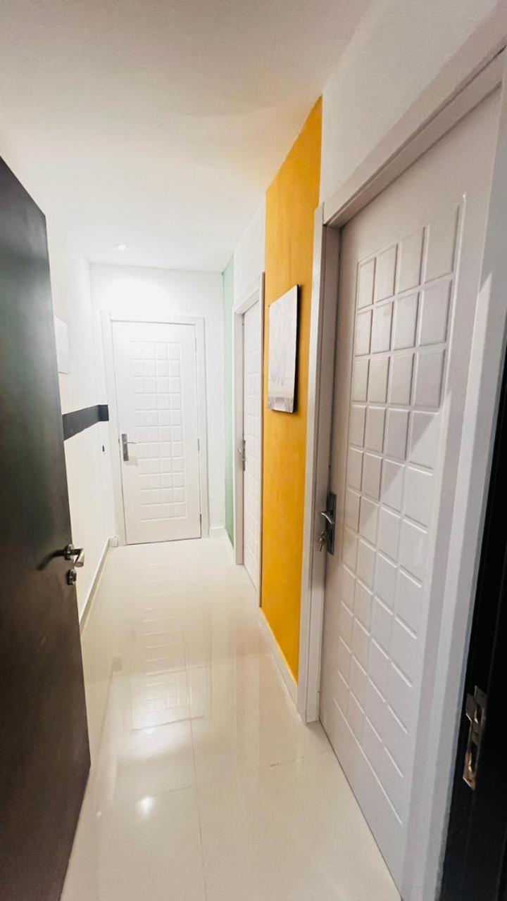 Executive Suite Room In Barsha 1 Near Moe Metro Dubai Luaran gambar